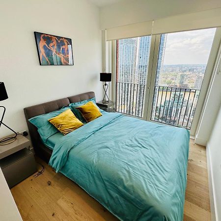 Luxury Central Flat With Stunning Views And Pool Λονδίνο Εξωτερικό φωτογραφία
